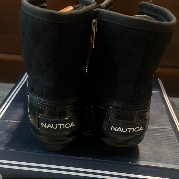 Nautica Black Duck Boots for Women size 6 - Picture 3 of 5
